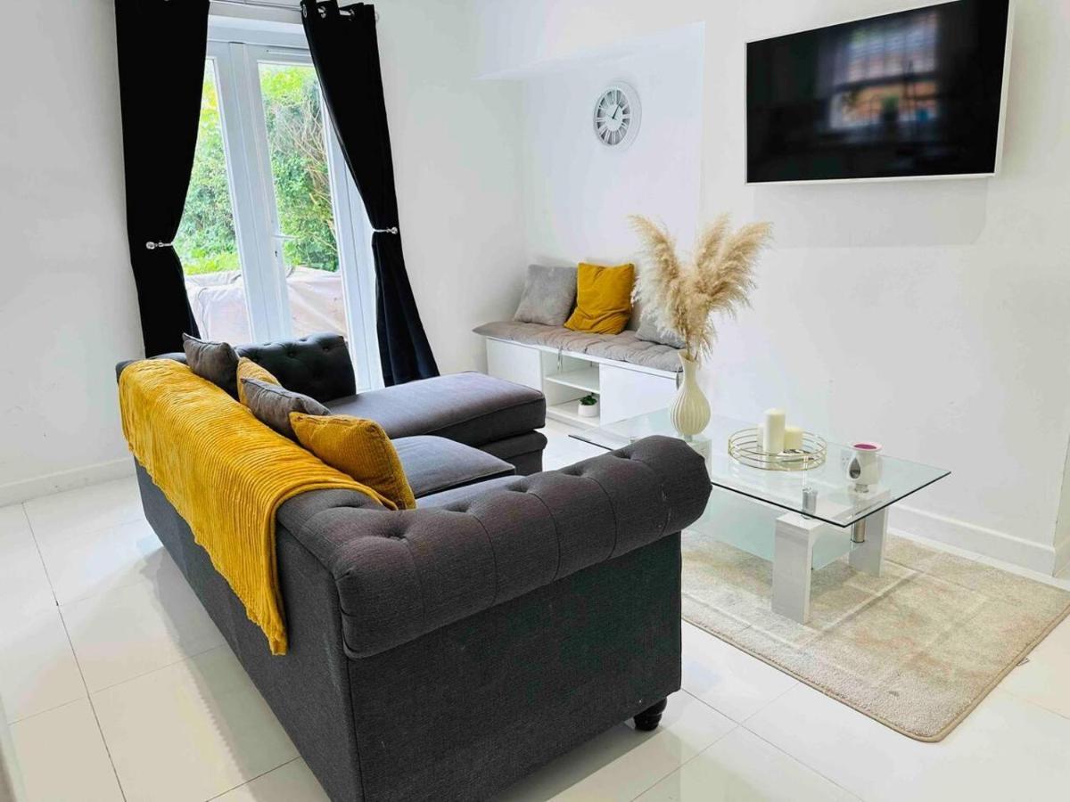 Charming 3-Bed Home Minutes From City Centre Nottingham Ngoại thất bức ảnh