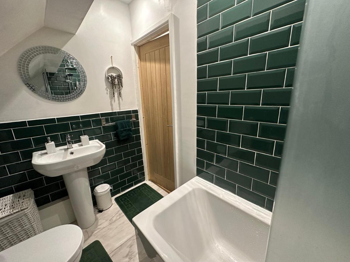 Charming 3-Bed Home Minutes From City Centre Nottingham Ngoại thất bức ảnh
